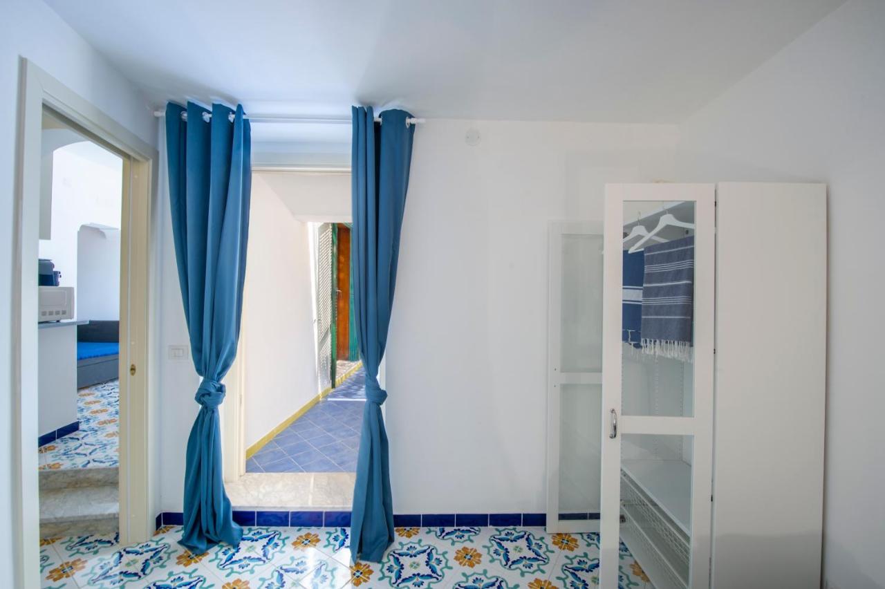 A Casa Di Rosy Lägenhet Positano Exteriör bild